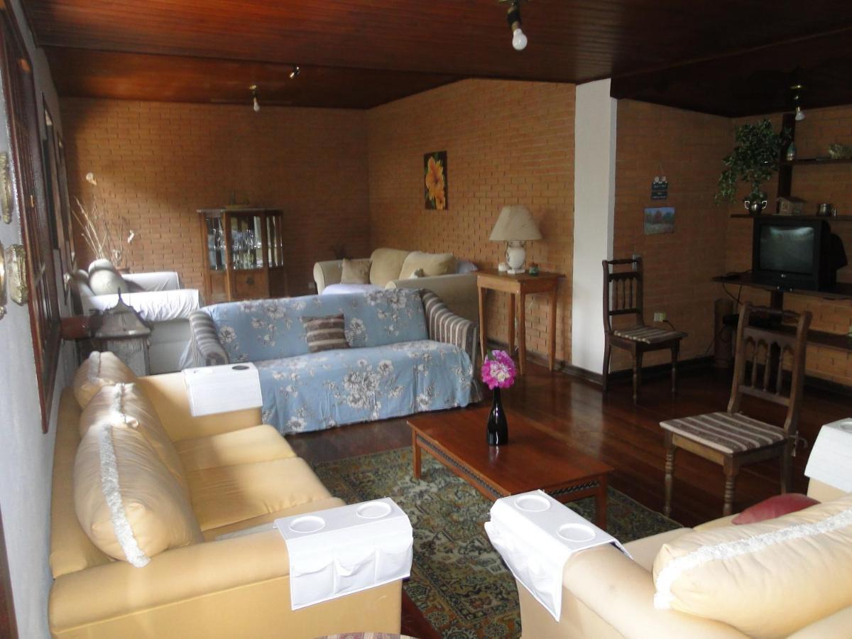 Casa Em Condominio Privado Campos do Jordão Kültér fotó