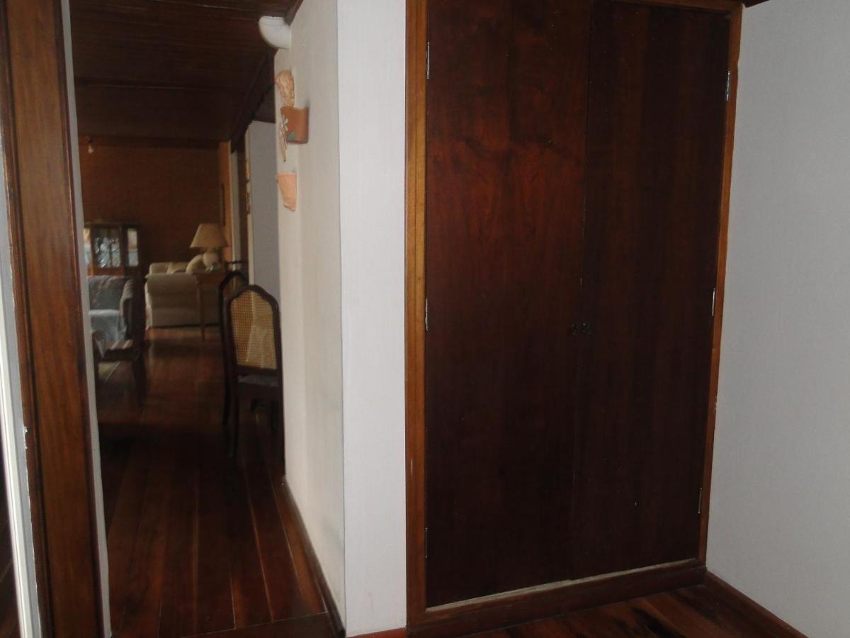 Casa Em Condominio Privado Campos do Jordão Kültér fotó